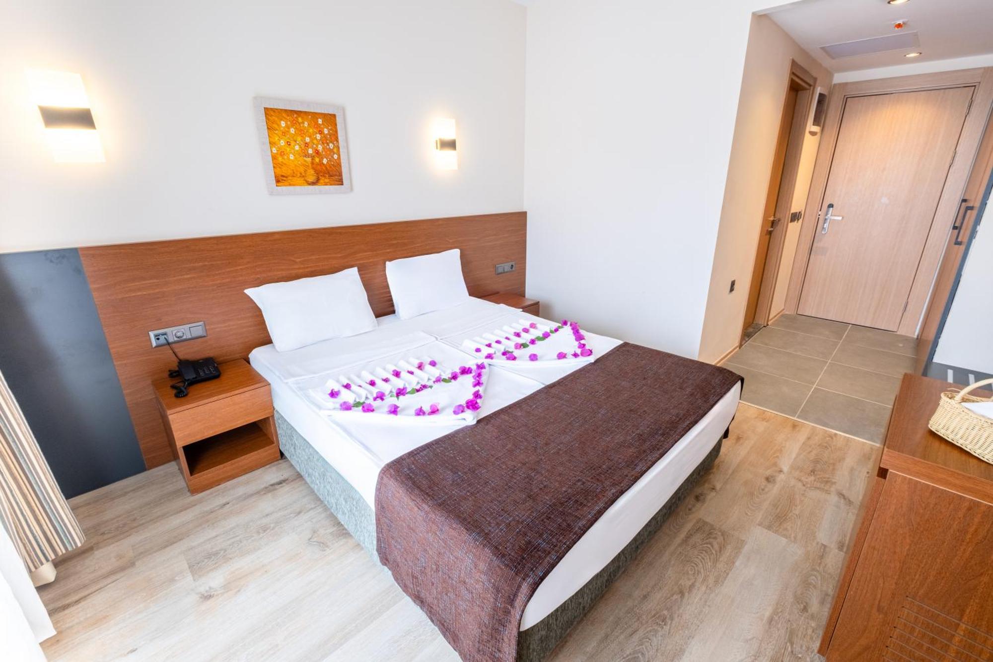 Viking Express Hotel Kemer Eksteriør billede